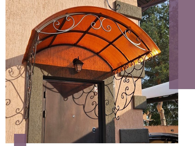 Демонтаж козырьков в Борисоглебске быстро и безопасно