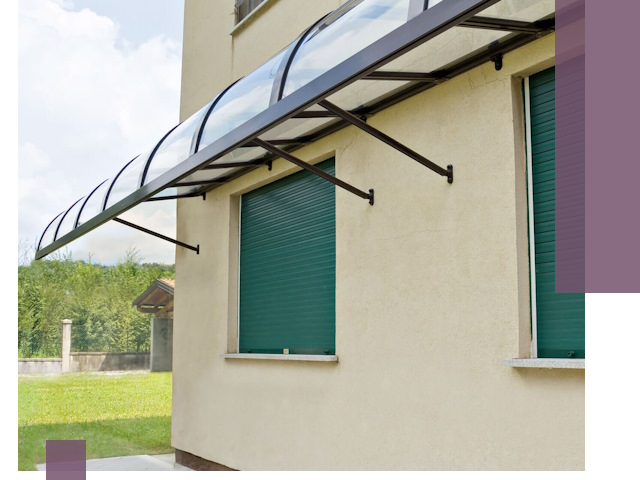 Козырьки над окнами в Борисоглебске — изготовление и монтаж по выгоде