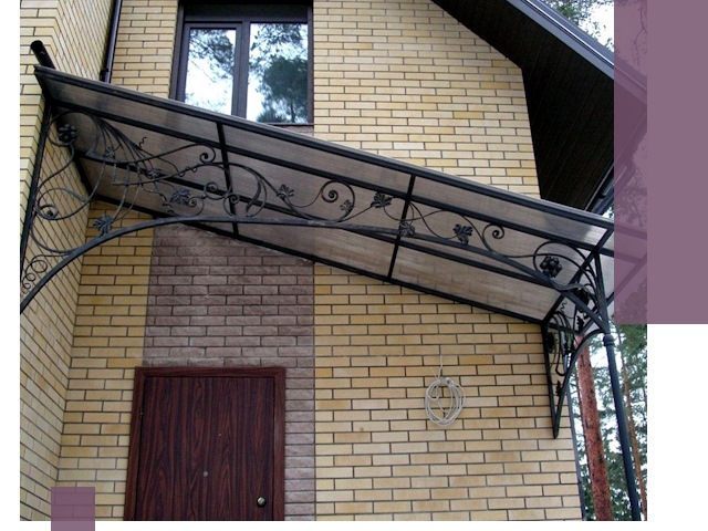 Односкатные козырьки из металла под ключ в Борисоглебске